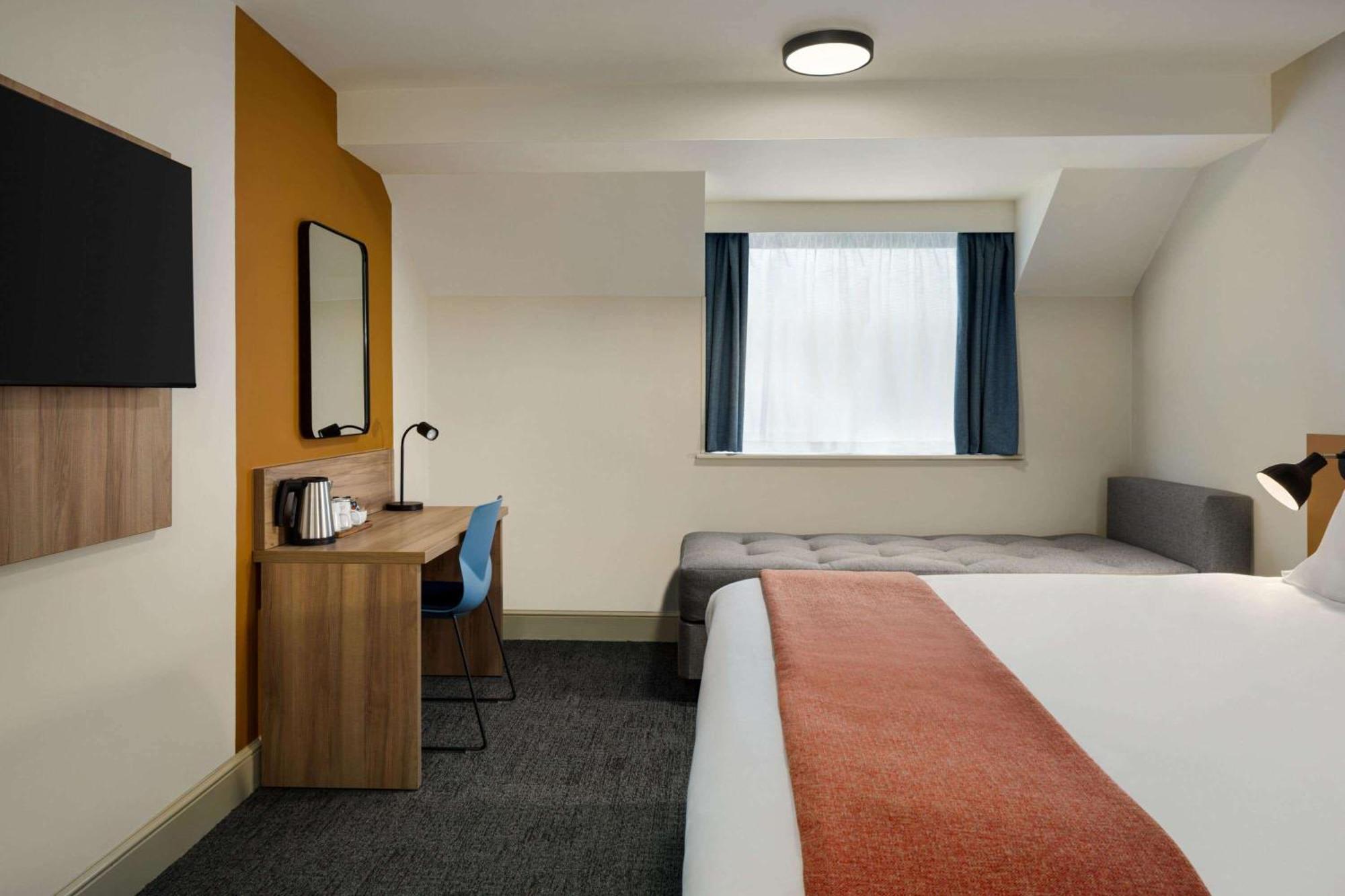 Days Inn Chesterfield - Tibshelf Eksteriør bilde
